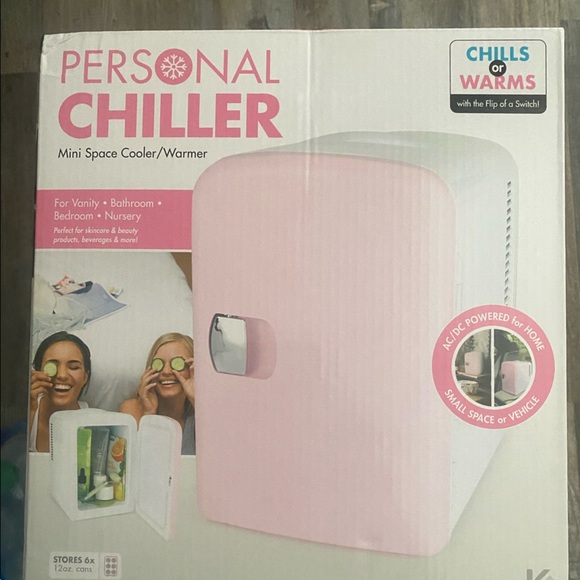 Brand New Mini Refrigerator and/or Warmer with a flip of a button!! - Picture 4 of 17